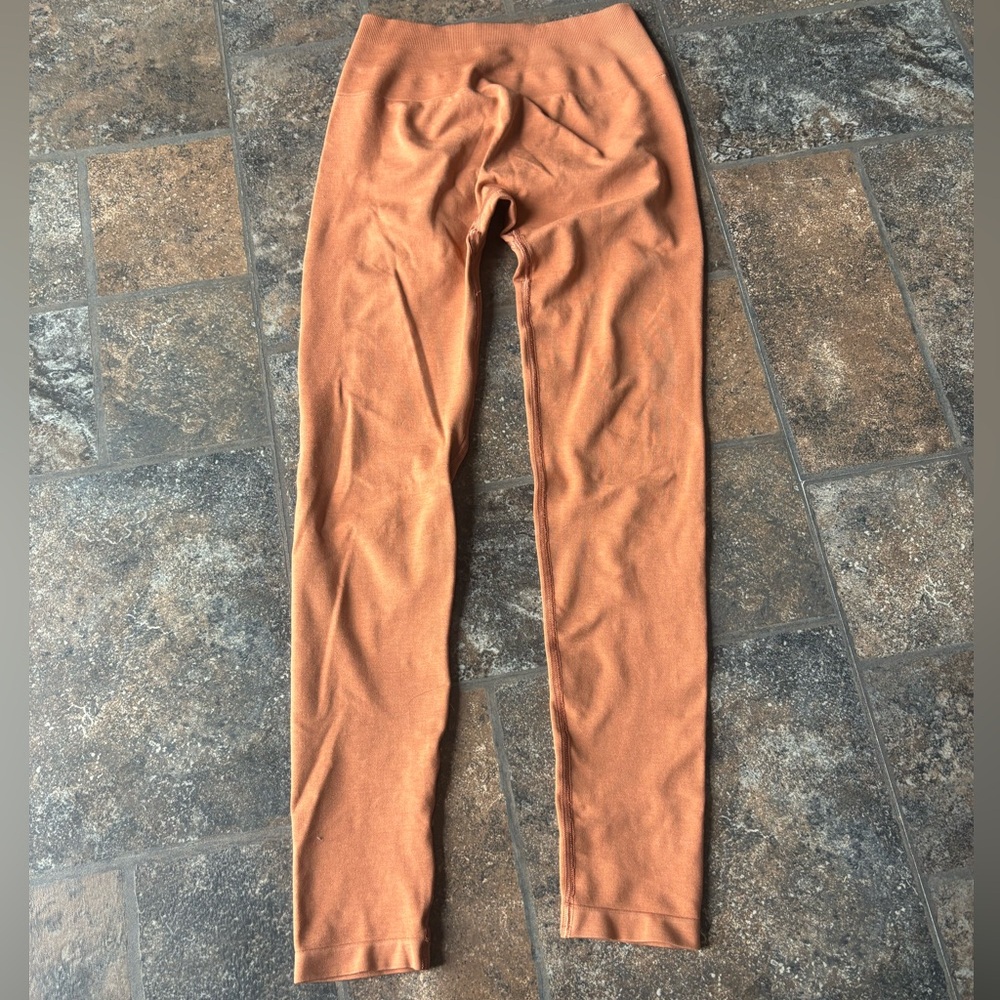 Tan/orange leggings